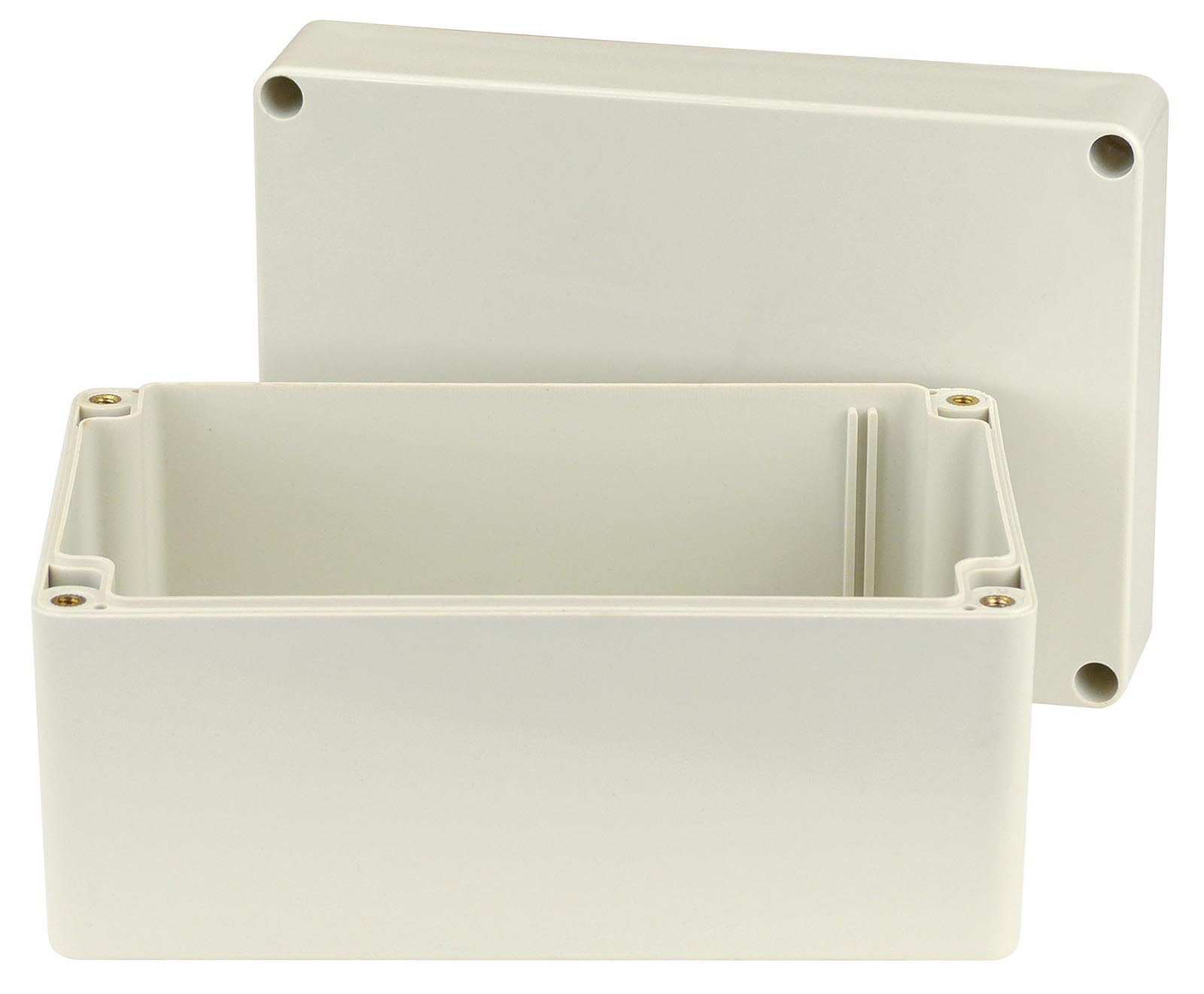 Blanko Modulgehäuse 160 x 110 x 90 mm geöffnet.