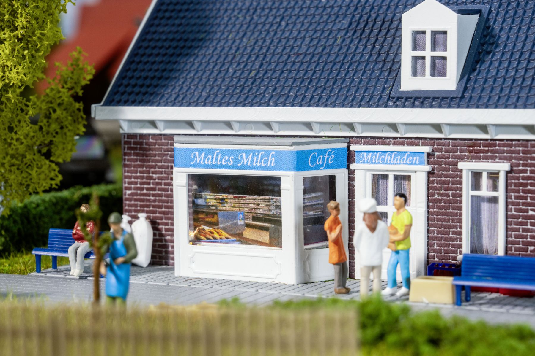 Faller 131323 - Milchladen Faller 131323 - Milchladen