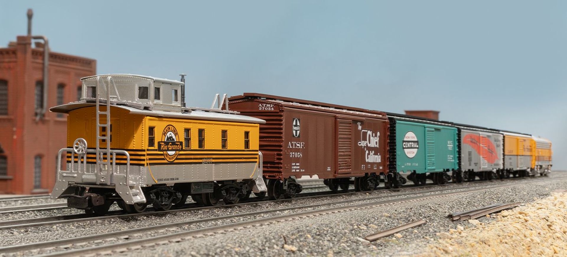 Märklin 45713 - Güterzug-Begleitwagen Caboose 'Tin Plate', Rio Grande, Ep.III Märklin 45713 - Güterzug-Begleitwagen Caboose 'Tin Plate', Rio Grande, Ep.III