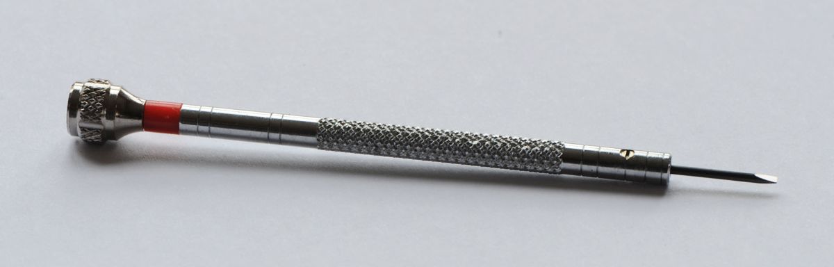 MMC 000019 - Präzisionsschlitzschraubendreher mit auswechselbarer Klinge, Klingenbreite 1,2mm