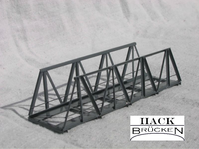 Hack 40050 - VZ7 - Vorflutbrücke 7,5cm, 1-gleisig, grau