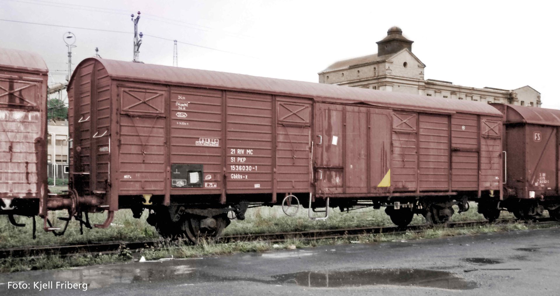 Piko 24517 - Gedeckter Güterwagen Gbs, PKP, Ep.IV