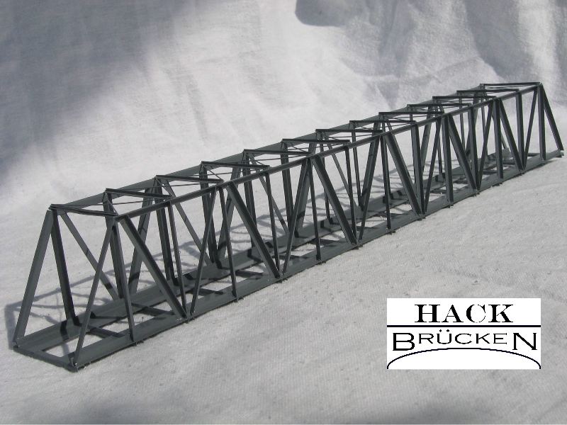 Hack 41100 - KZ25 - Lange Kastenbrücke 25cm, 1-gleisig, grau