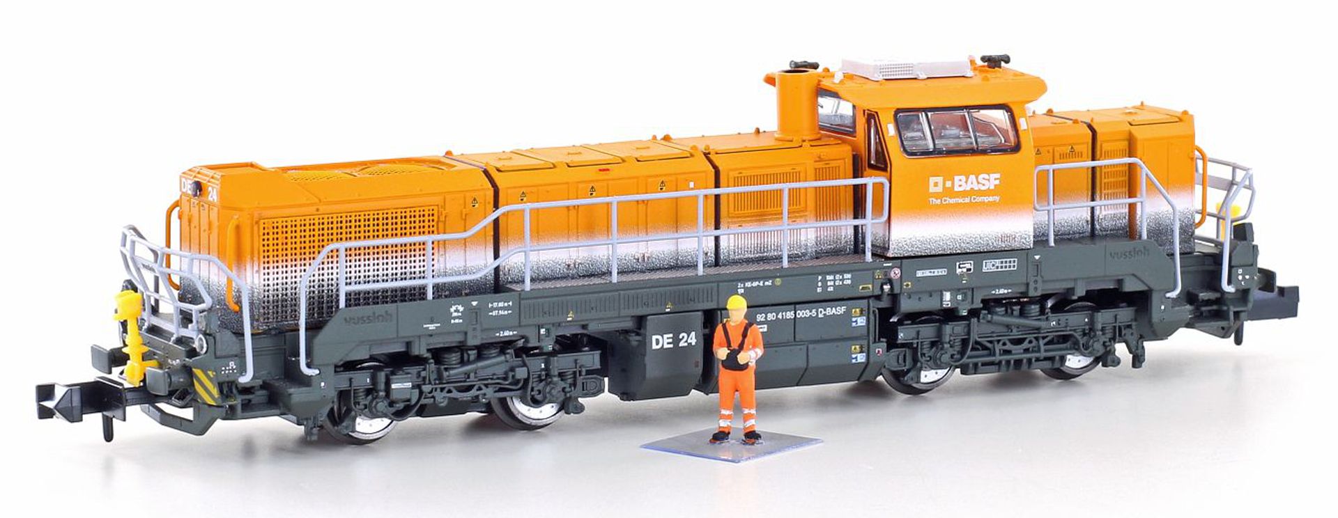 Hobbytrain H32104-S - Diesellok Vossloh DE18, BASF, Ep.VI, DC-Sound