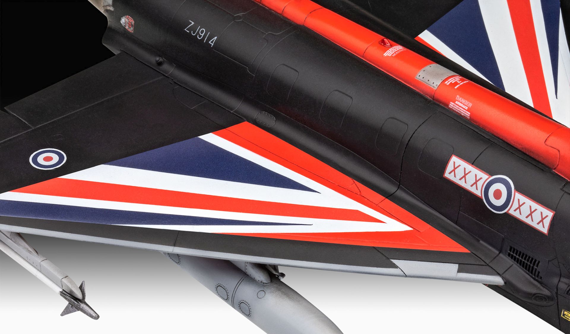 Revell 03820 - Eurofighter Typhoon "Black Jack“ Revell 03820 - Eurofighter Typhoon "Black Jack“