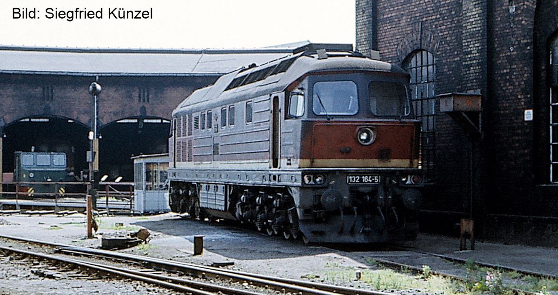 Piko 71334-SA - Diesellok 132 164-5, DR, Ep.IV, starke Alterung