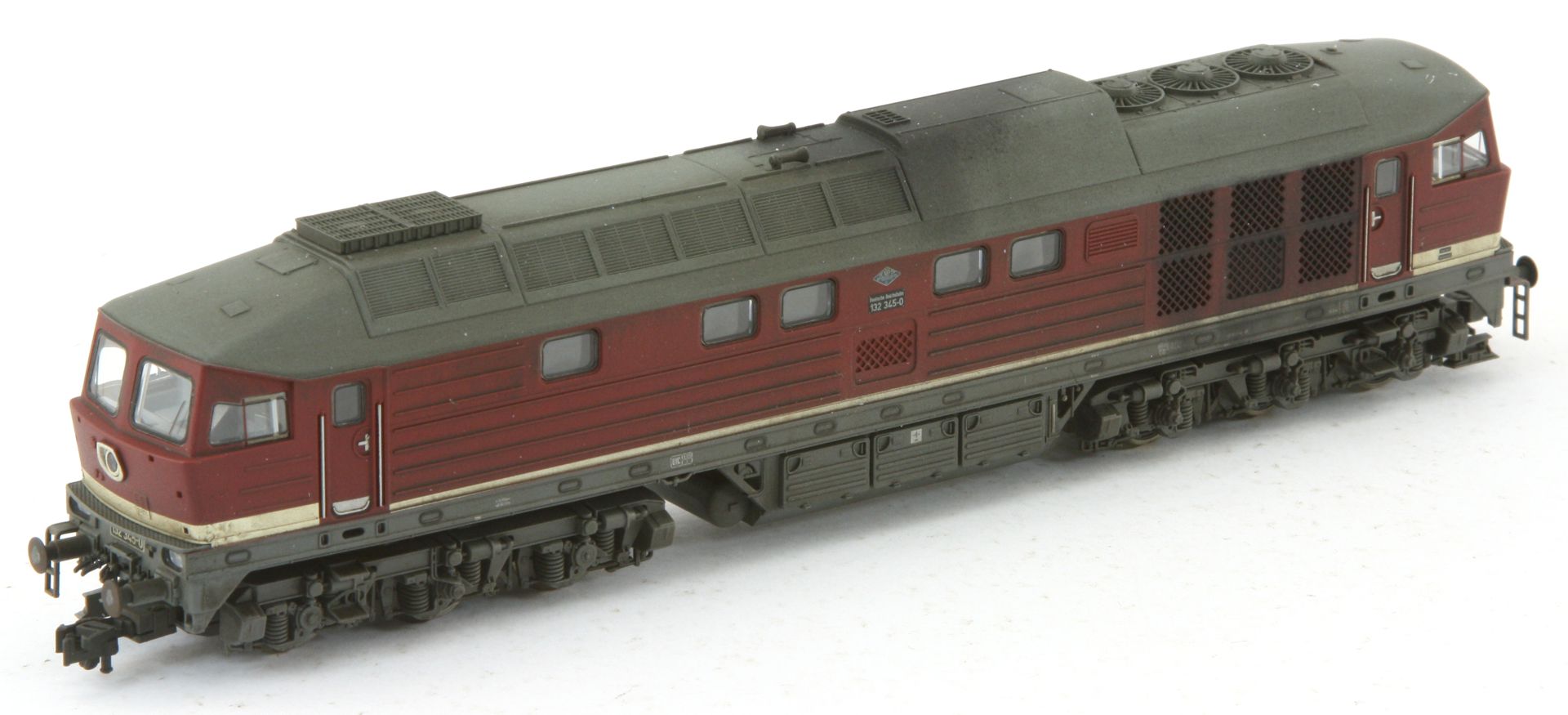 Saxonia 120045 - Diesellok 132 345-0, DR, Ep.IV, DC-Sound, gealtert