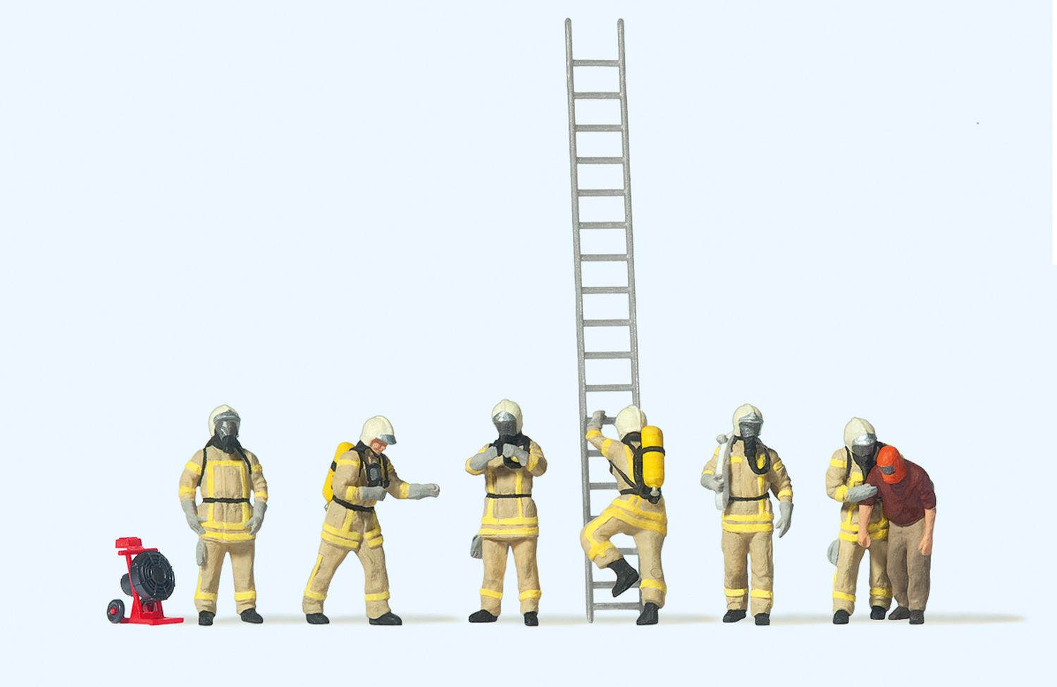 Preiser 10774 - Feuerwehrleute in moderner Einsatzkleidung, beige Preiser 10774 - Feuerwehrleute in moderner Einsatzkleidung, beige