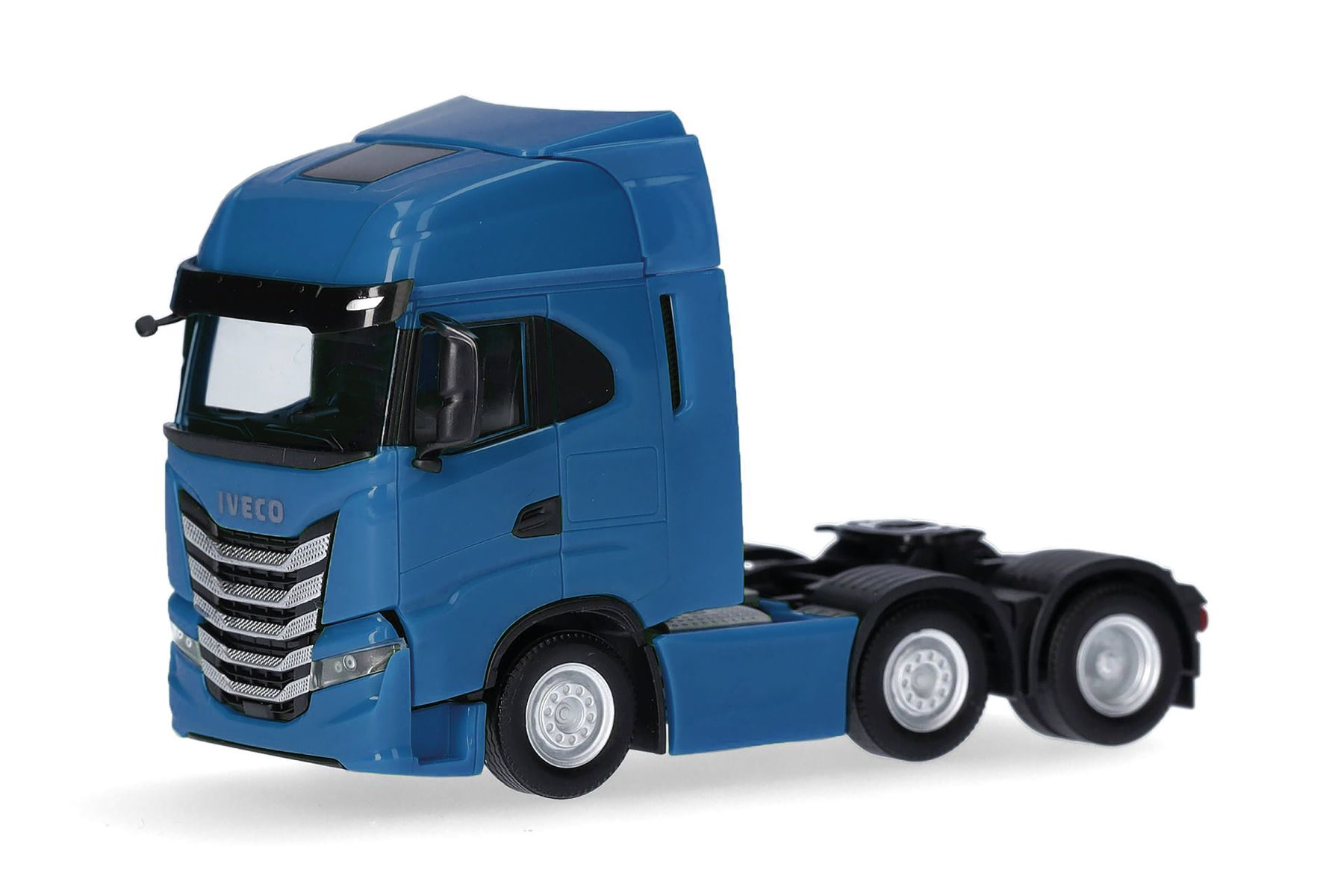 Herpa 317122-003 - Iveco S-Way Zugmaschine 3achs (6x2), verkehrsblau