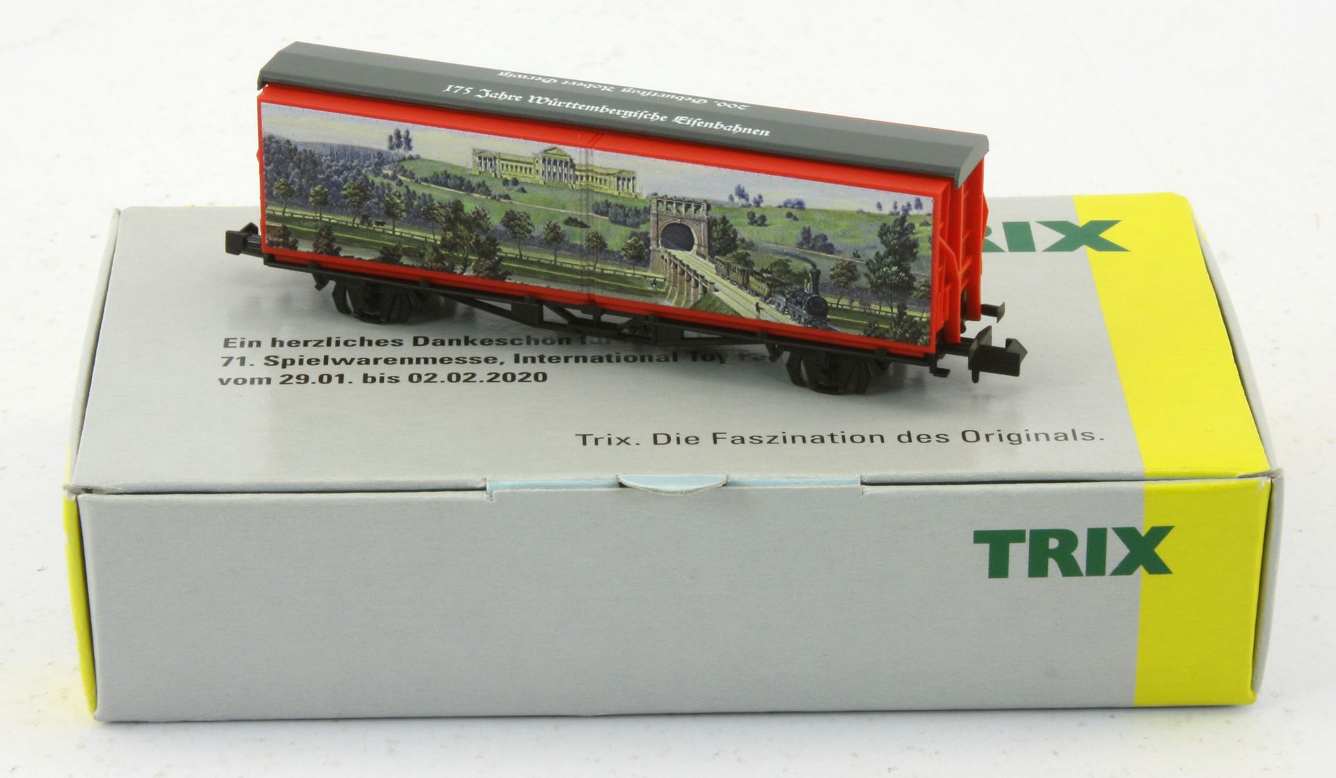 Trix TSWM2020-G - Spielwarenmesse 2020, gedeckter Güterwagen, Spur N
