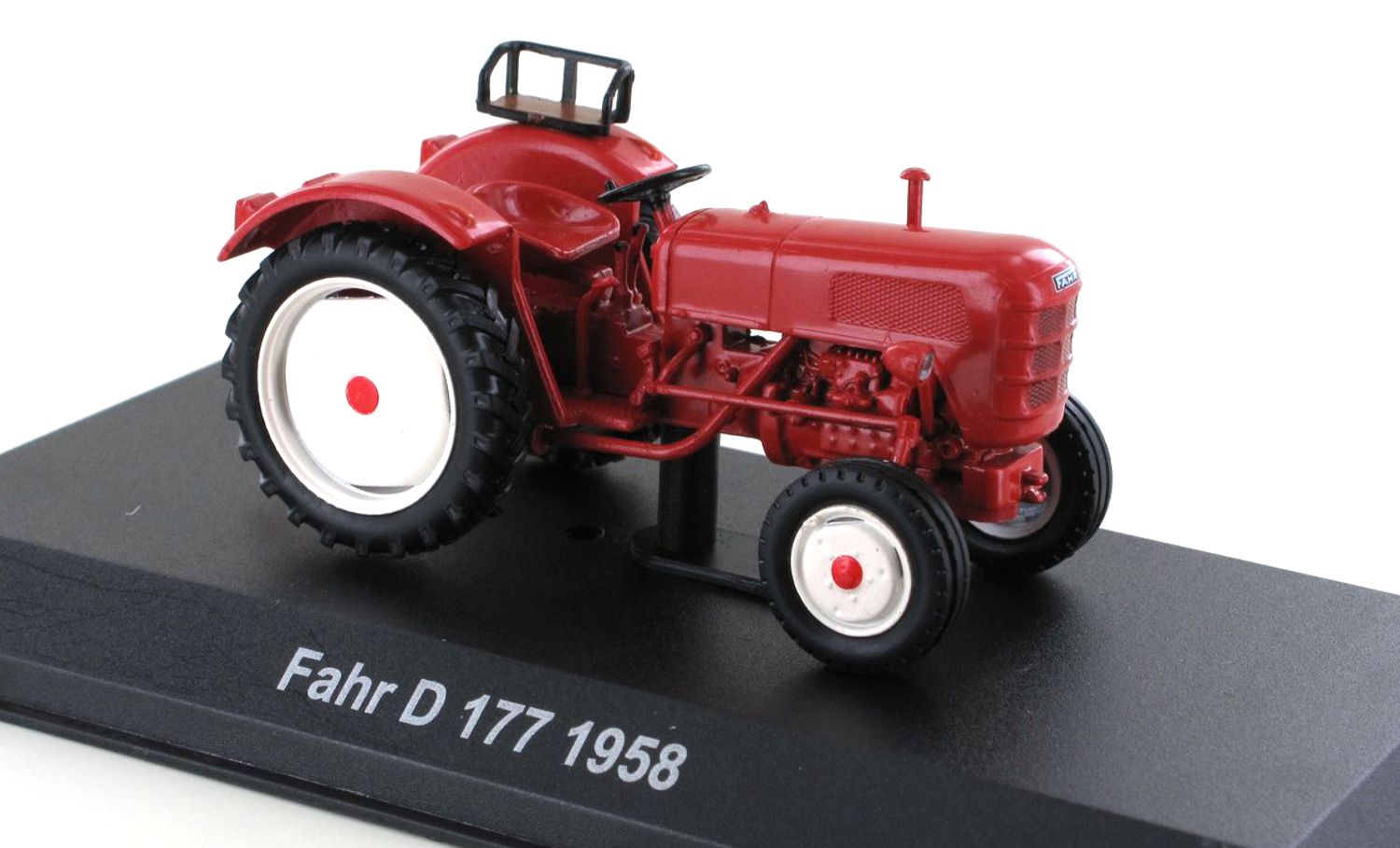 Günsel 437105 - IXO - Traktor Fahr D-177 1958