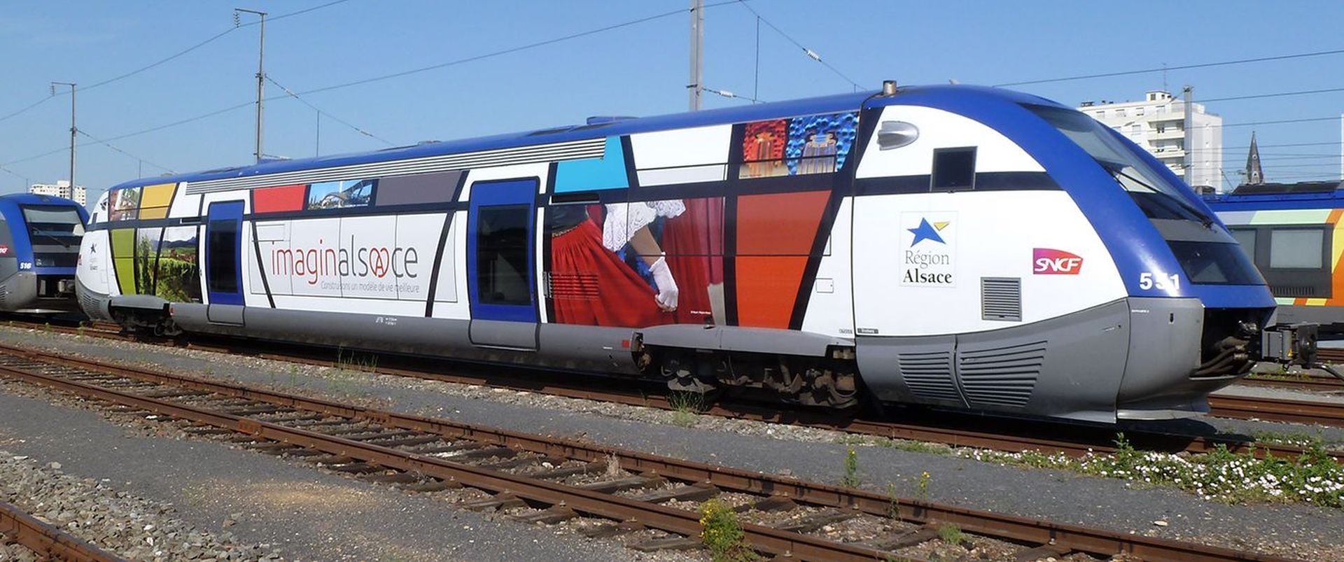 Jouef HJ2436S - Triebwagen X 73500, SNCF, Ep.VI 'Imaginalsace', DC-Sound