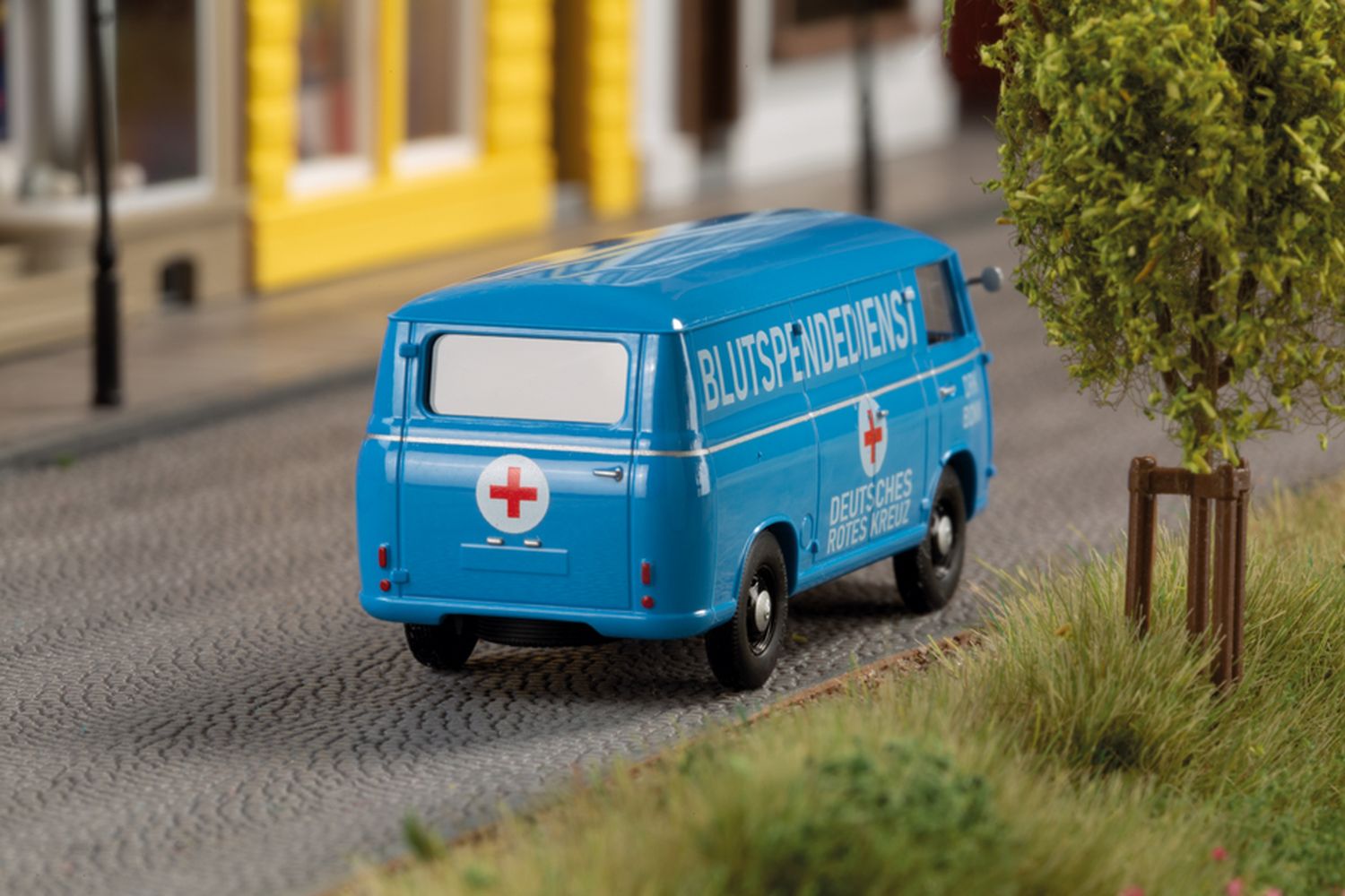 mini-car 66008 - Goliath Kastenwagen DRK-Blutspendedienst - Fertigmodell