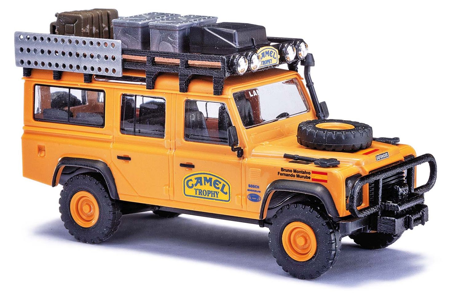 Busch 50378 - Land Rover Defender, Camel Trophy 1989, Spanien Busch 50378 - Land Rover Defender, Camel Trophy 1989, Spanien