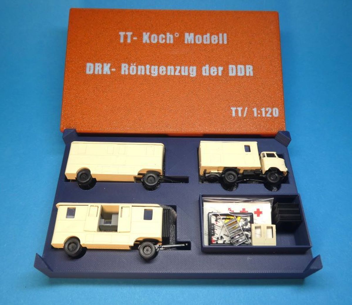 Günsel TT21618 - DRK Röntgenzug, LkW W50 mit zwei Anhängern