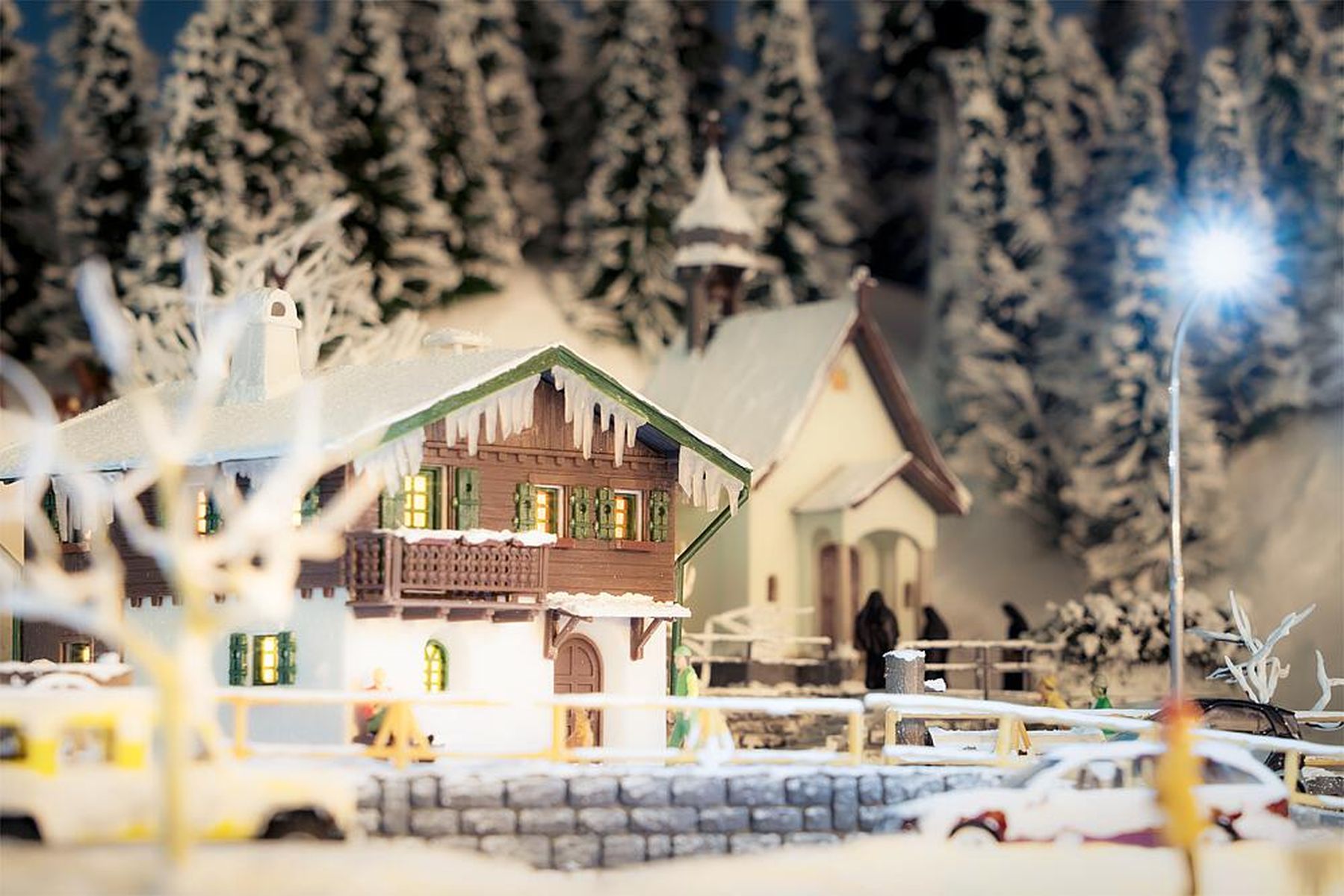 Faller 190030 - FALLER Adventskalender H0-Figuren, ab 2025