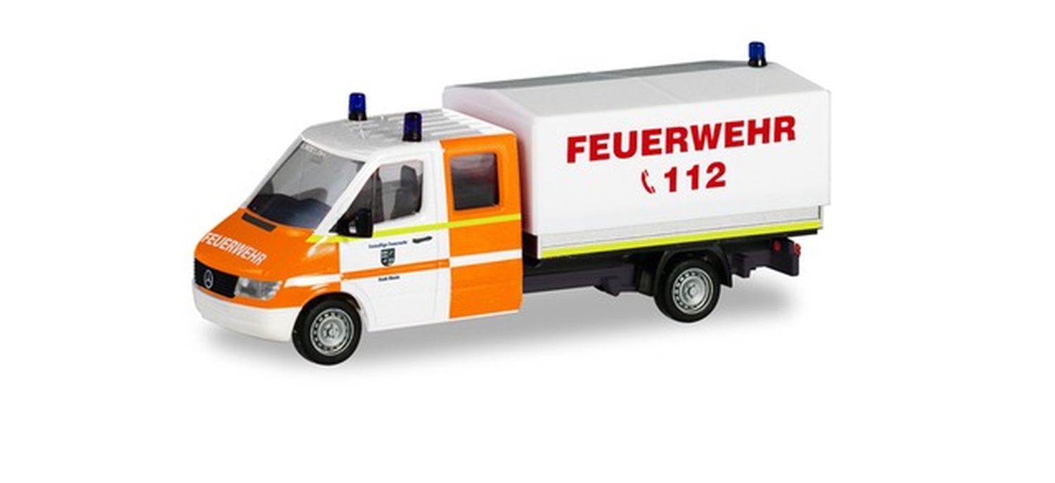 Herpa 094979 - Mercedes-Benz Sprinter Doppelkabine mit Plane 'Feuerwehr Rhede'