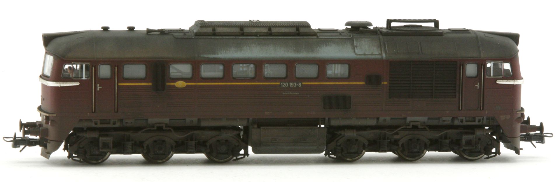 Saxonia 87062 - Diesellok 120 193-8, DR, Ep.IV, AC-Sound, starke Alterung