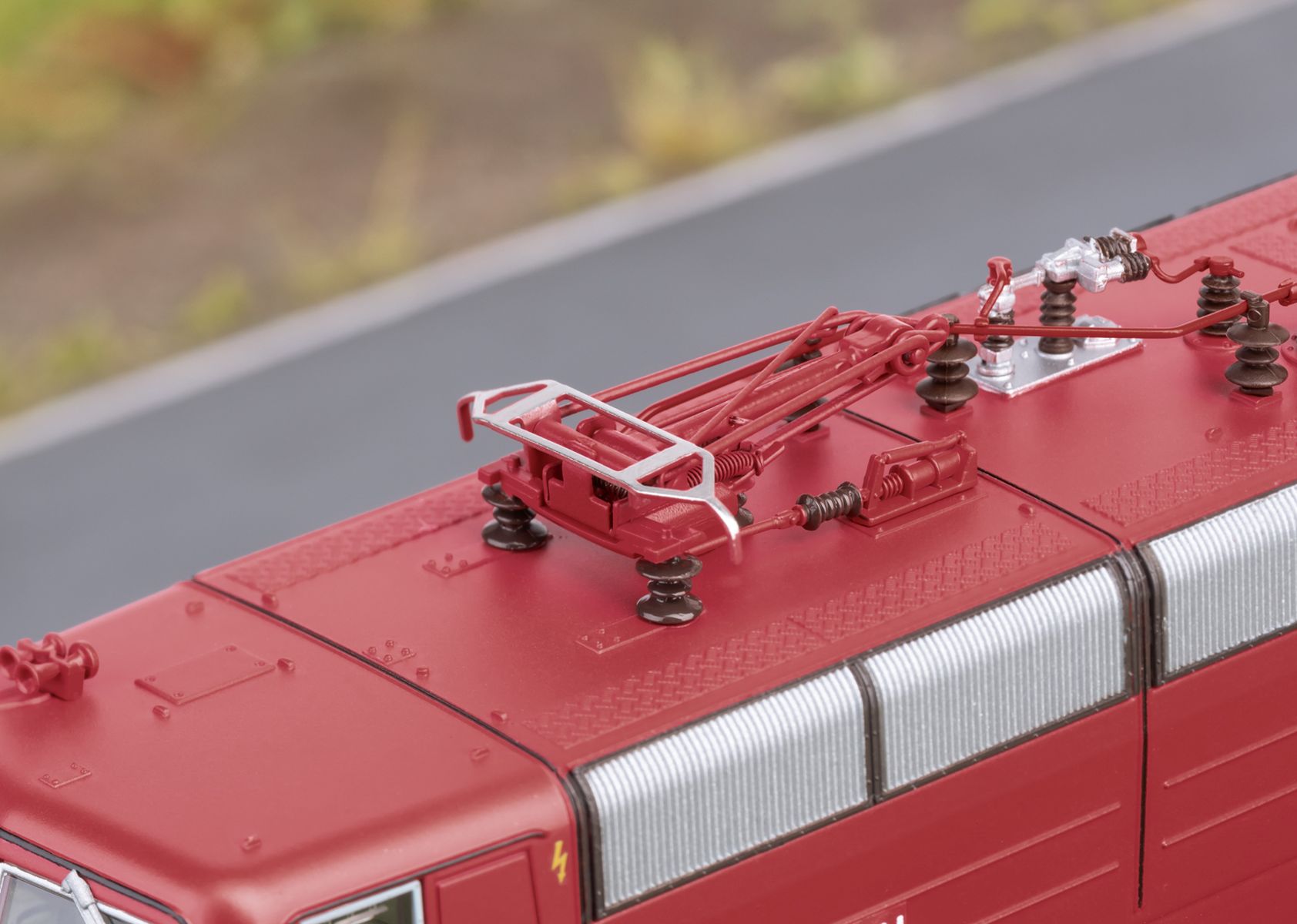 Märklin 39587 - E-Lok 181 218-9, SEL Göppingen, Ep.VI, MFX+-Sound Märklin 39587 - E-Lok 181 218-9, SEL Göppingen, Ep.VI, MFX+-Sound