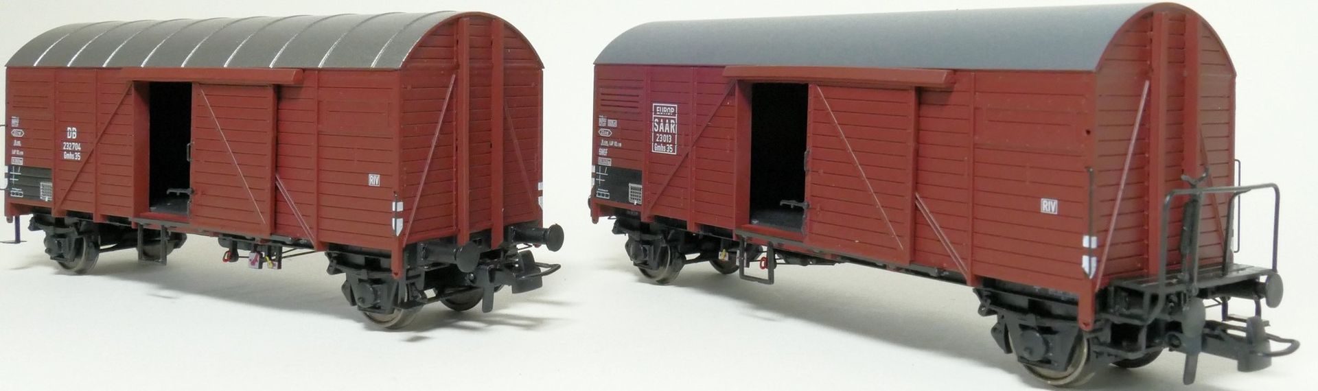 Exact-Train EX23620 - 2er Set gedeckte Güterwagen Gmhs35, Saar, Ep.III 'EUROP'