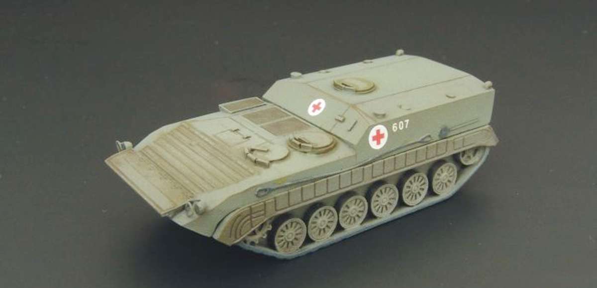 Hauler 120025 - Panzer BMP-1 Ambulanz, Bausatz