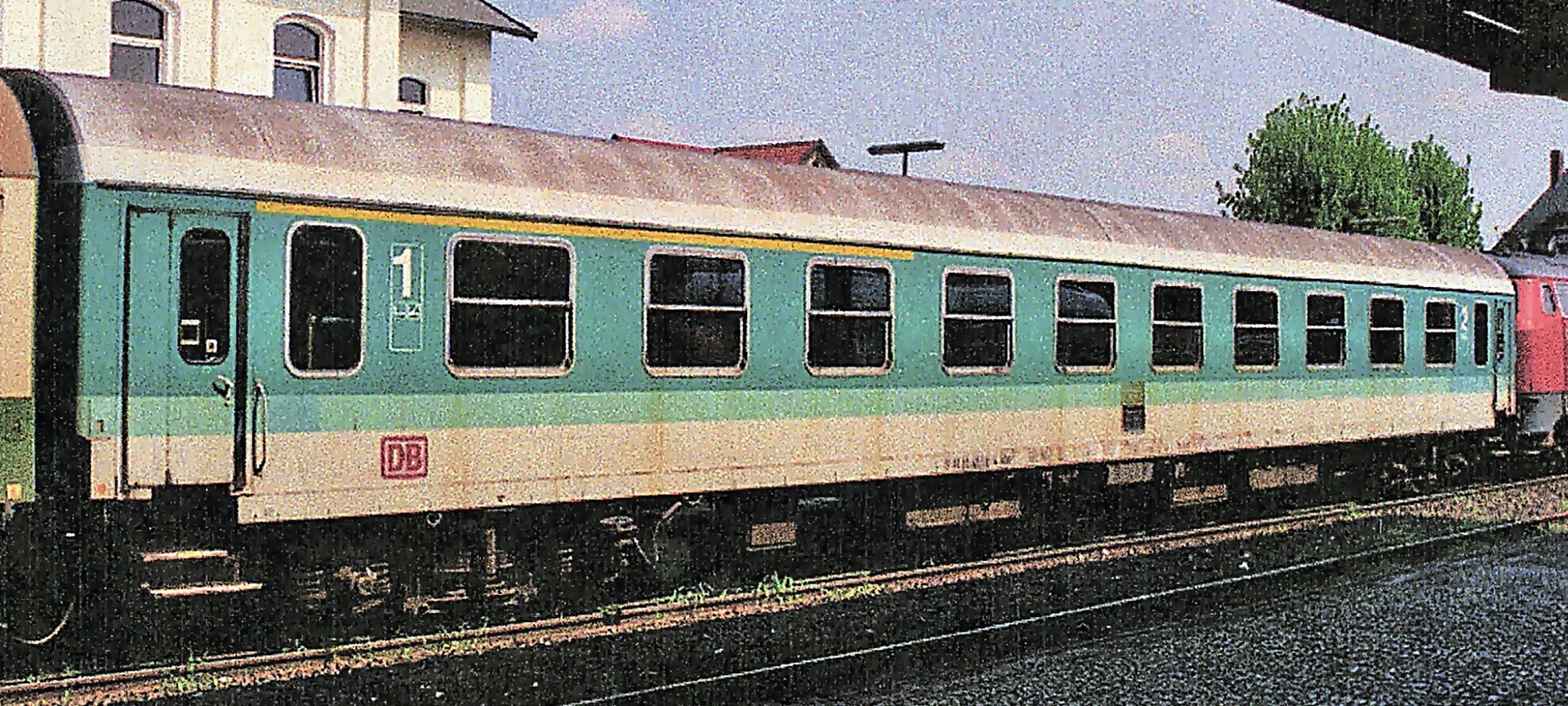 ACME AC 52469 - Personenwagen ABom520, 1./2. Klasse, DB-Regio, Ep.V