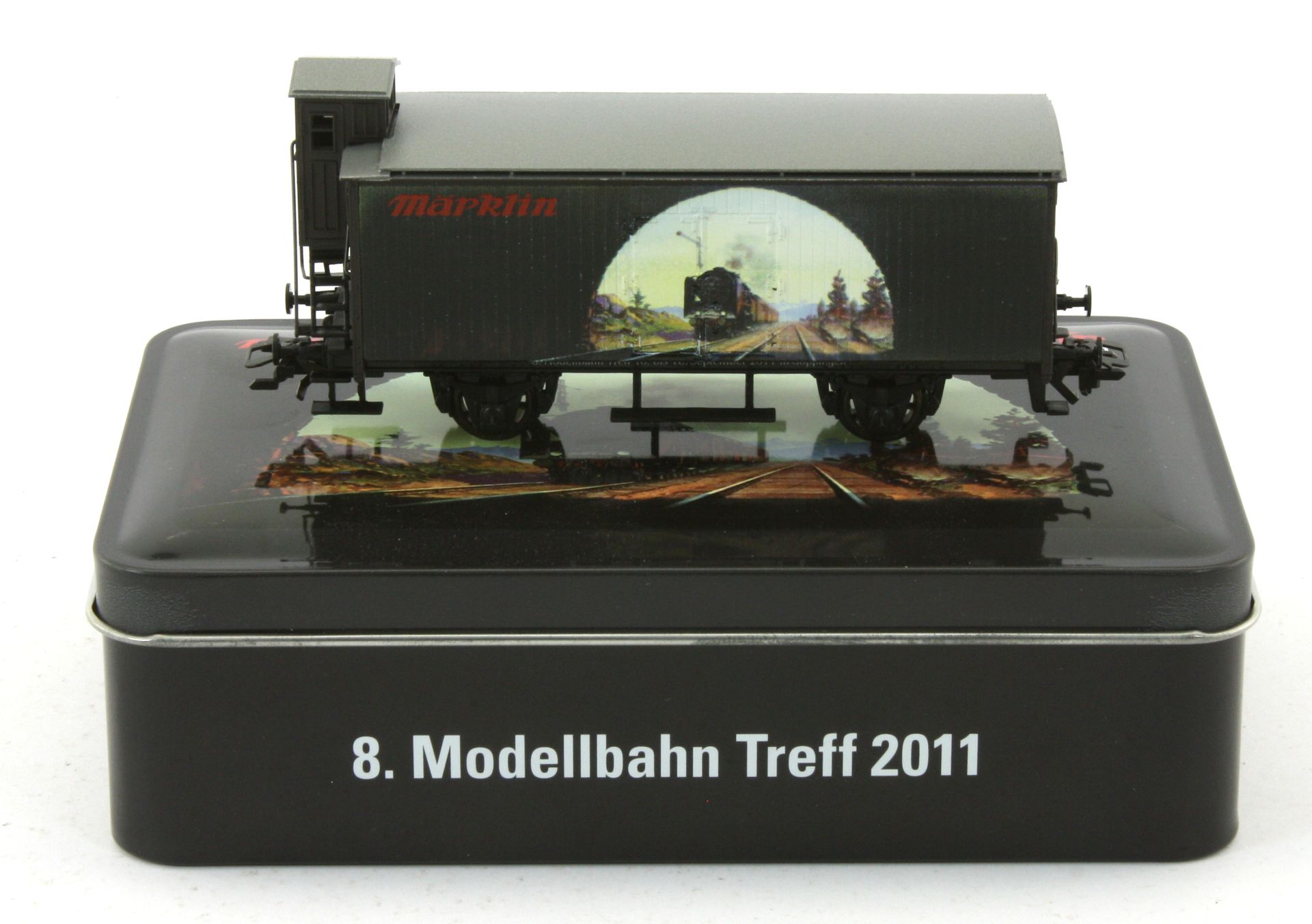 Märklin 48211-G - Gedeckter Güterwagen '8. Modellbahn Treff 2011' in Blechschachtel