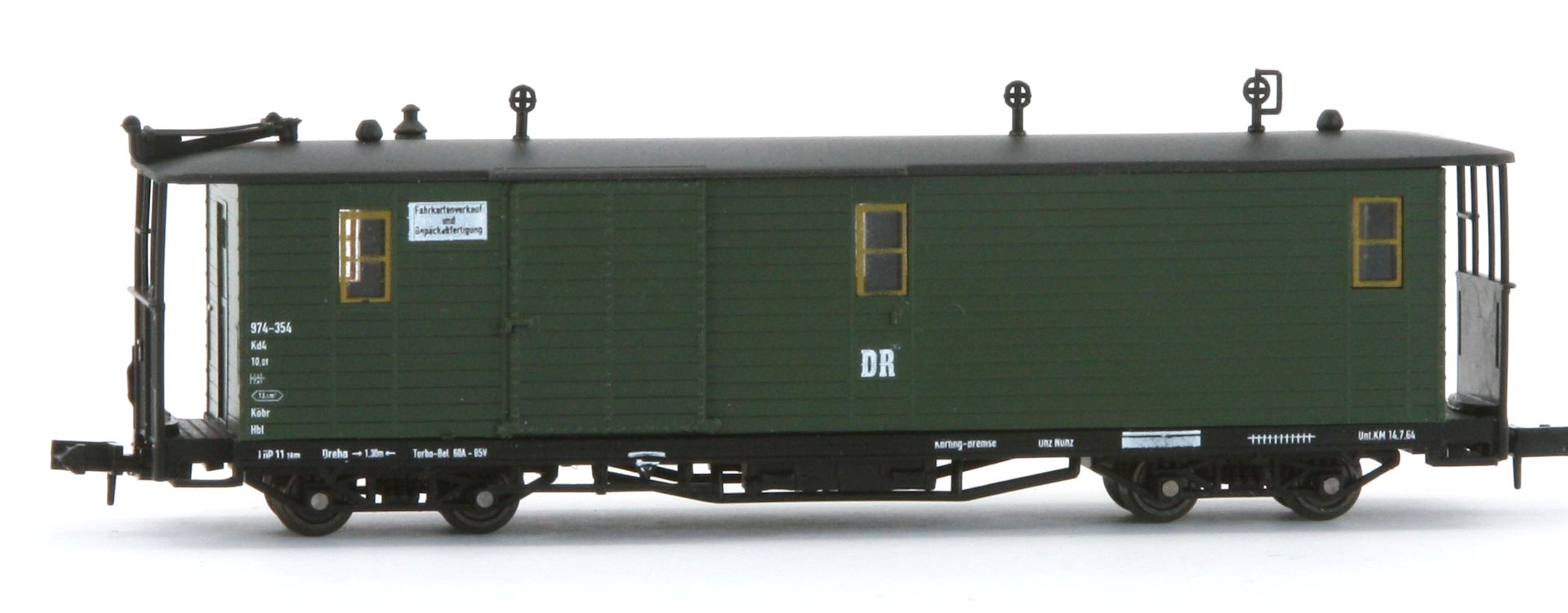 Karsei 29025 - Gepäckwagen 751 mit Längsträgerbeschriftung 970-354, DR, Ep.III-IV