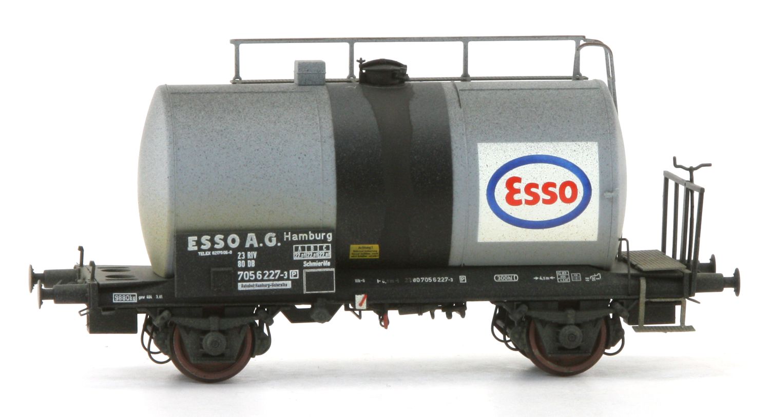 Exact-Train EX22058 - Kesselwagen 'Uerdingen', DB, Ep.IV 'ESSO', verschmutzt