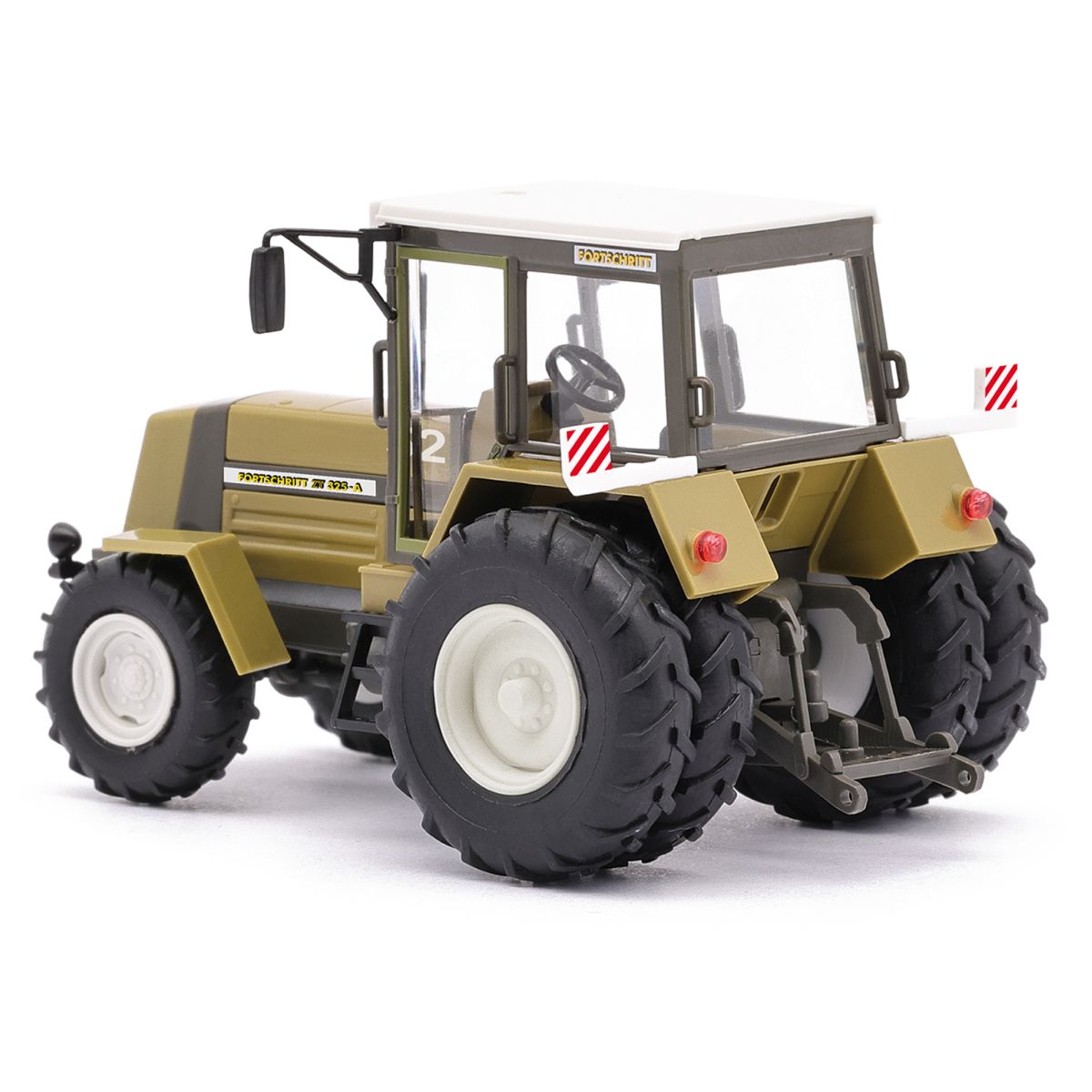 Busch 50423 - Traktor Fortschritt ZT 325 A mit Doppelbereifung, Bj. 1984