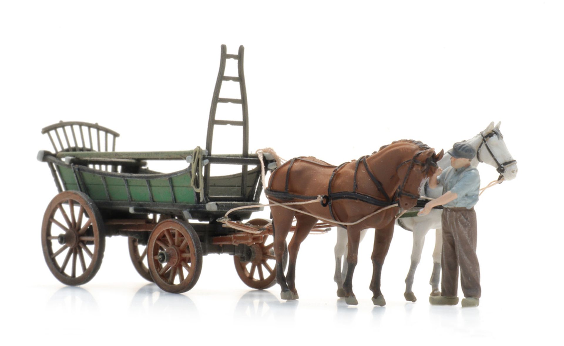 Artitec 387.599 - Nordeuropäischer Heuwagen mit Pferd undFigur