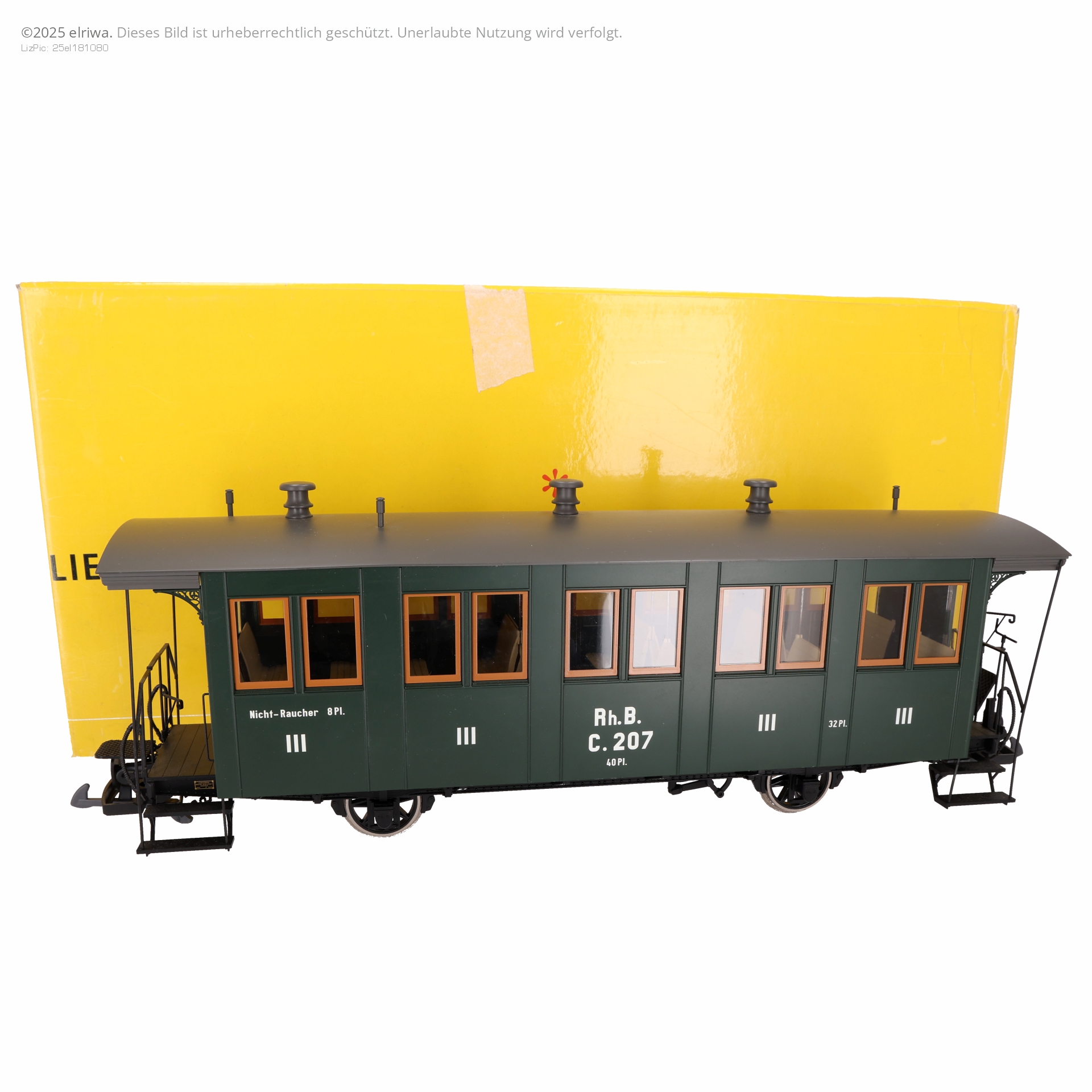 Brawa 15001-G - Personenwagen 3. Klasse C.215, RhB, beleuchtet