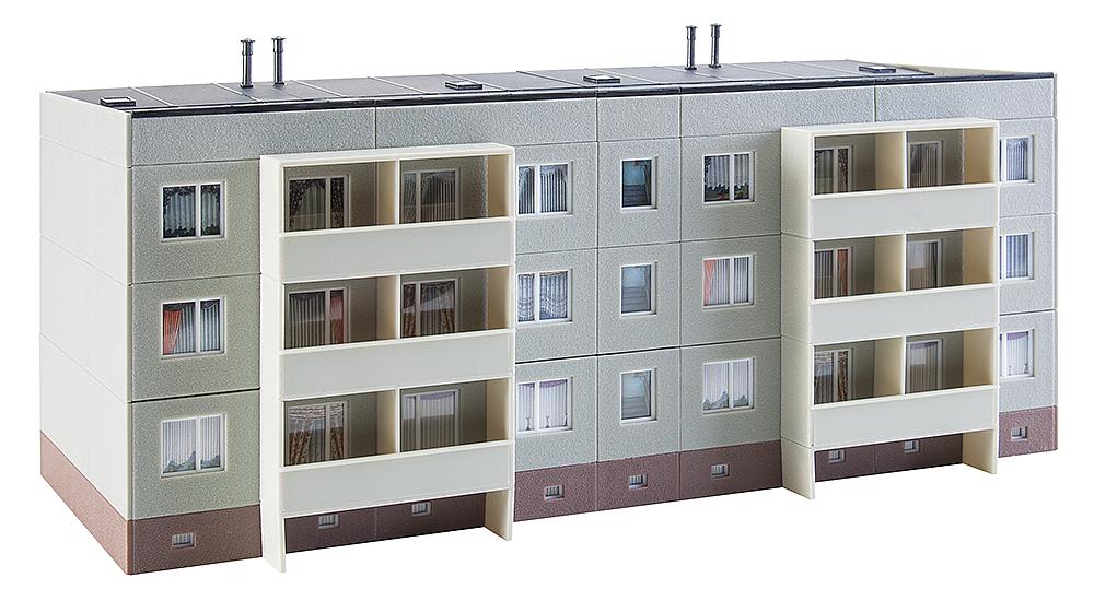 Faller 130801 - Plattenbau Typ P2 Basispackung