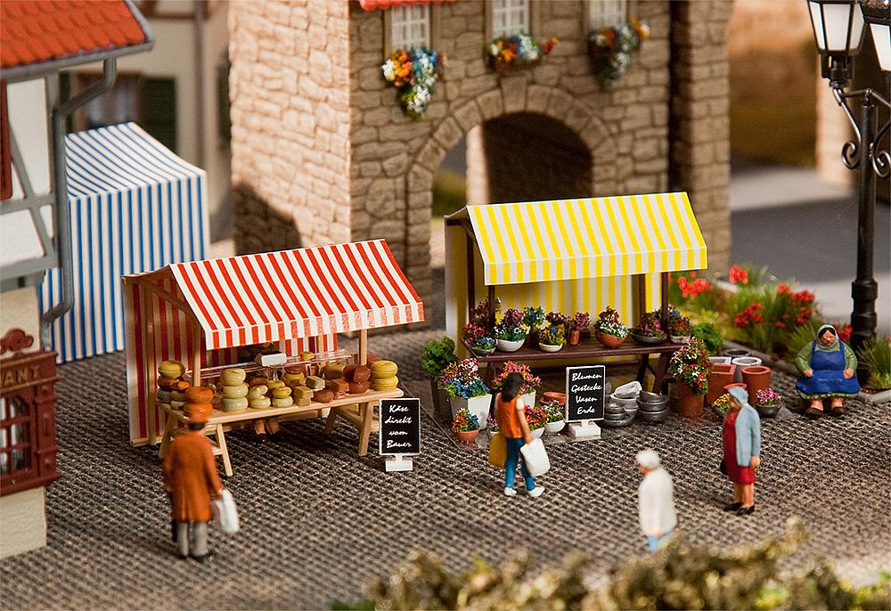 Faller 180614 - Wochenmarkt II Blumen und Käsestand Faller 180614 - Wochenmarkt II Blumen und Käsestand