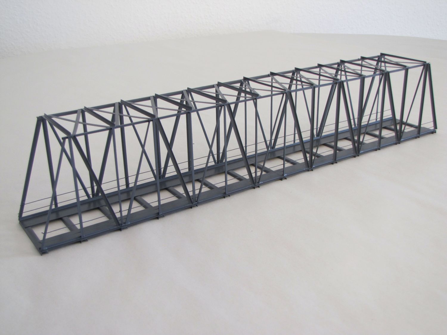 Hack 11410 - K50S - Kastenbrücke schräg, 49,5 cm, grau
