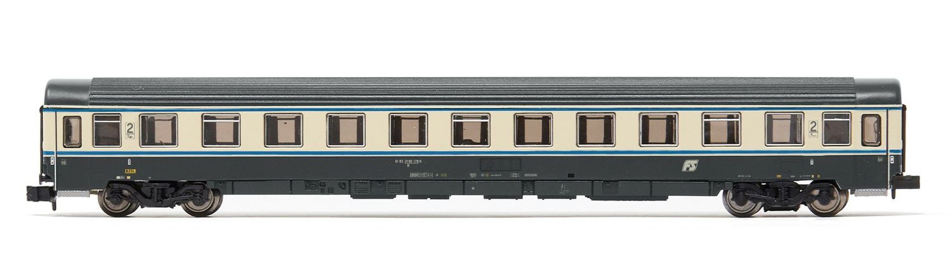 Arnold HN4492 - 2er Set Personenwagen UIC-Z1 'Bandiera', FS, Ep.V