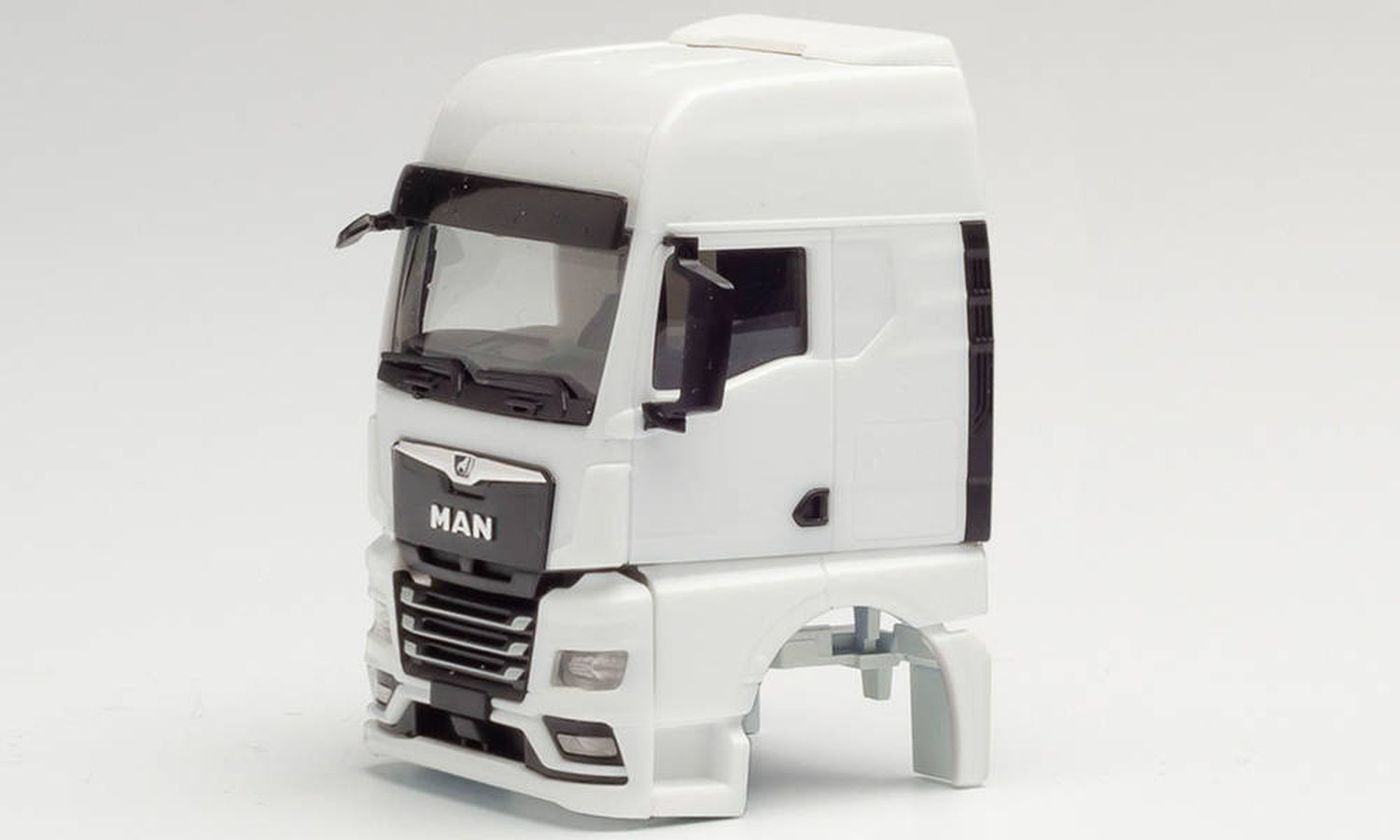 Herpa 085144 - Fahrerhaus MAN TGX GX, ohne Windleitblech (2 Stück) Herpa 085144 - Fahrerhaus MAN TGX GX, ohne Windleitblech (2 Stück)