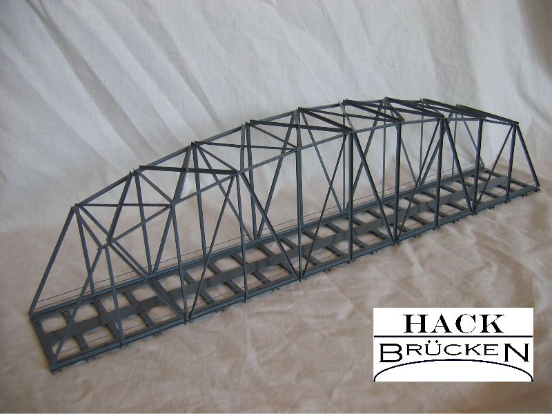 Hack 33400 - BT50-2 - Bogenbrücke 50cm, 2-gleisig, grau