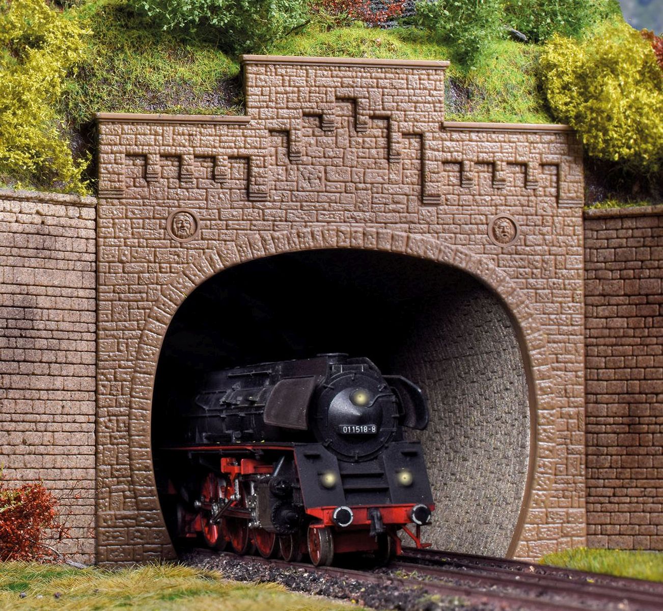 Vollmer 42503 - Tunnelportal, mit Aufsatz, zweigleisig
