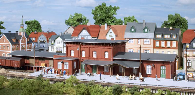 Auhagen 13328 - Bahnhof Wittenburg Auhagen 13328 - Bahnhof Wittenburg