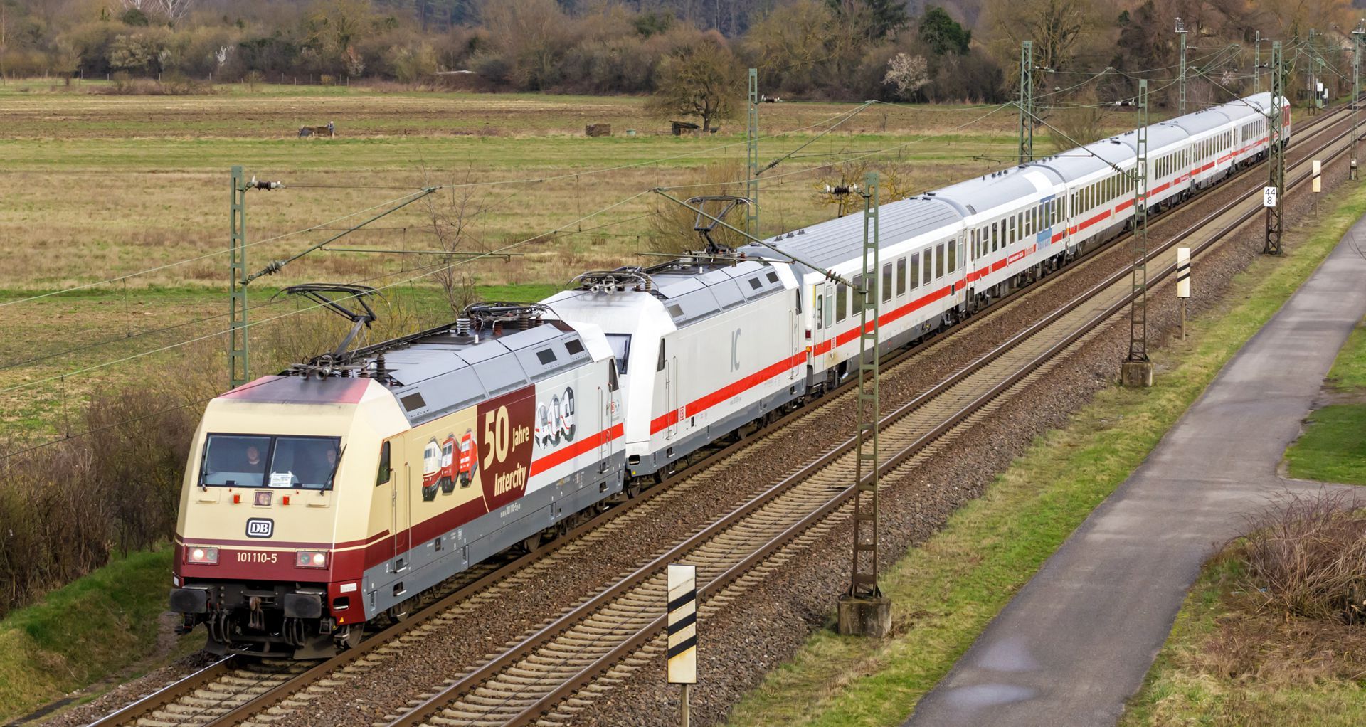 Roco 6200174 - 4er Set Personenwagen 'Abschiedsfahrt Drehfalttüren', DBAG, Ep.VI