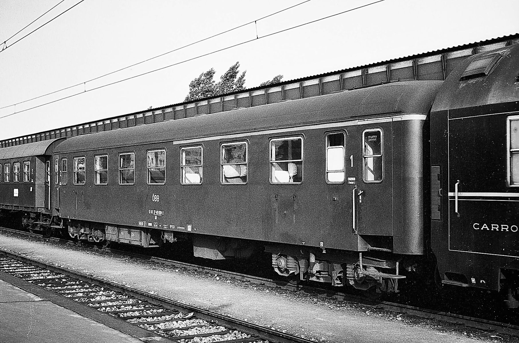 ACME AC 52170 - Personenwagen AB4üh, ÖBB, Ep.III-IV