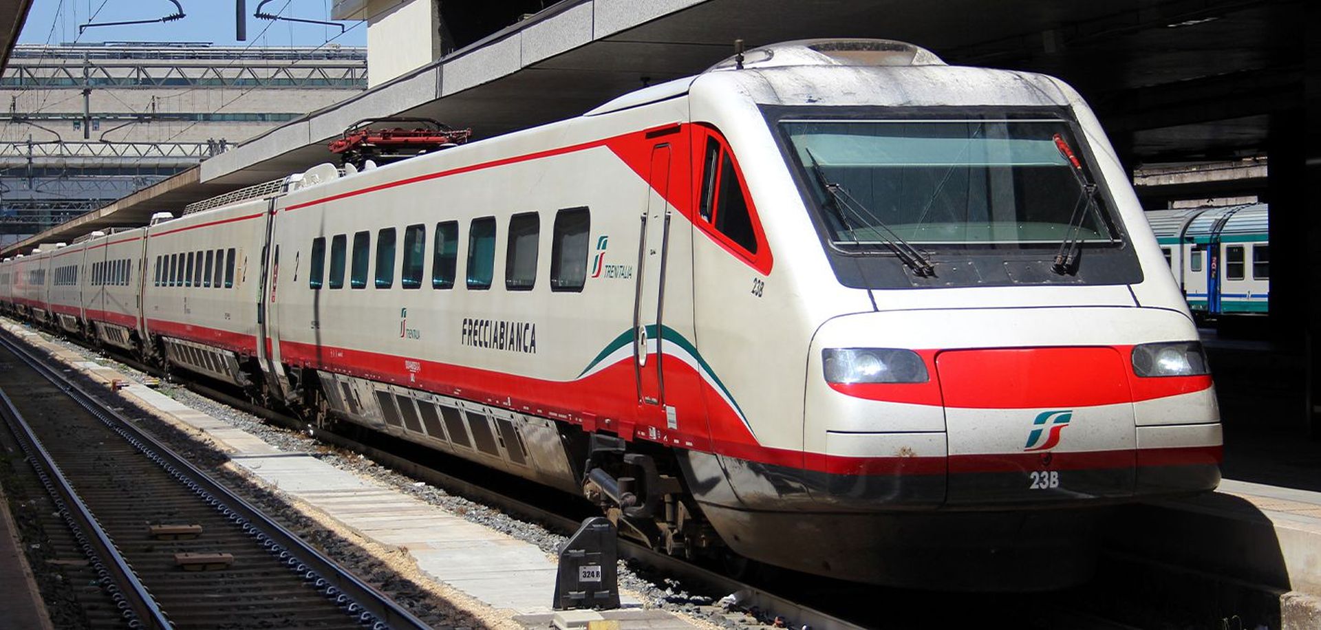 Rivarossi HR2962 - Triebzug mit Neigetechnik, 4-teilig, Reihe ETR 460 Frecciabianca, FS, Ep.VI