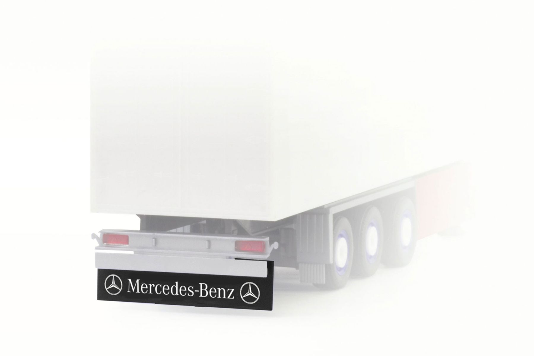 Herpa 054355 - Heckspritzlappen für Auflieger und LKW "Mercedes-Benz" (8 Stück)