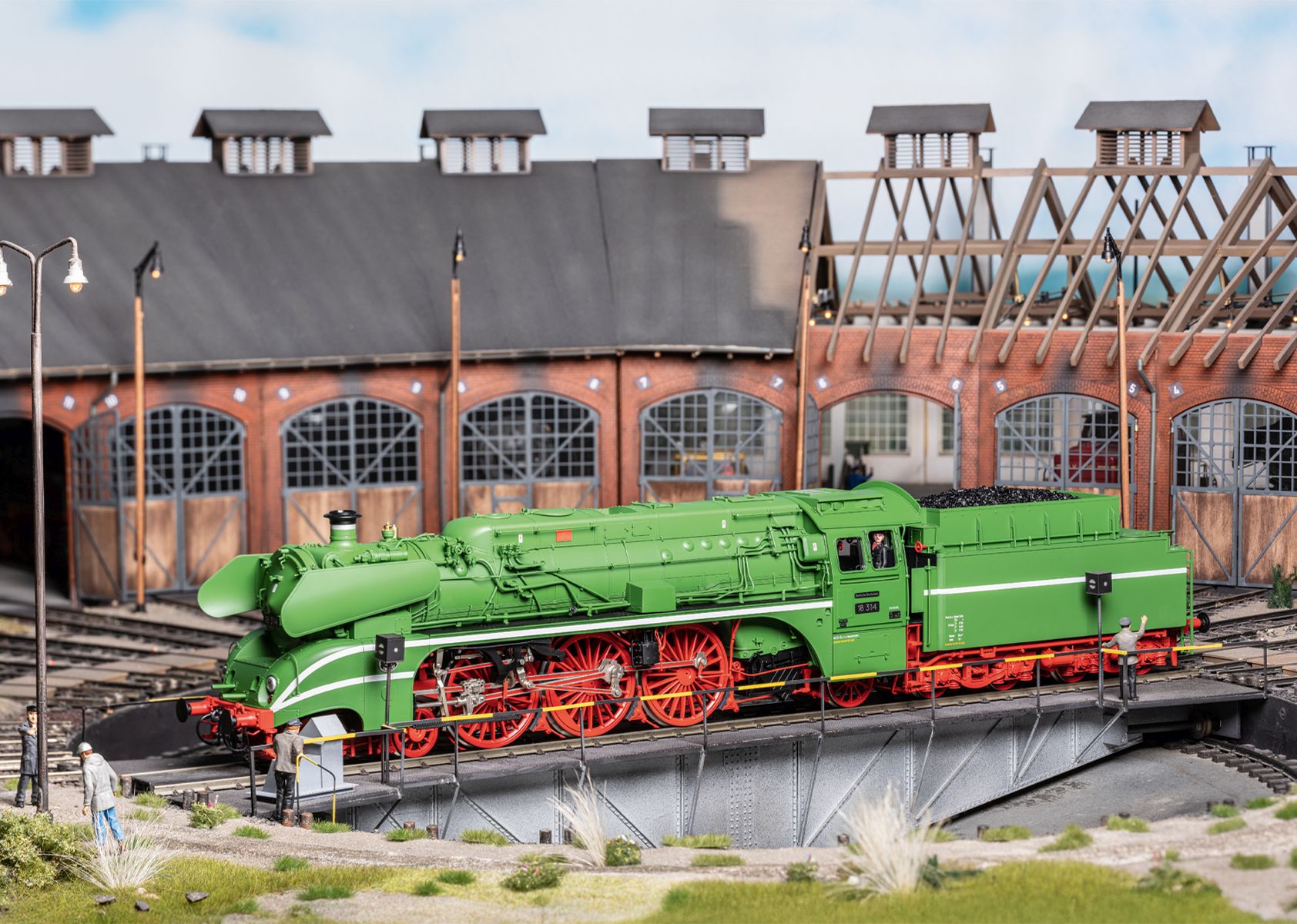 Märklin 55128 - Dampflok 18 314 Kohlefeuerung, DR, Ep.III, MFX-Sound Märklin 55128 - Dampflok 18 314 Kohlefeuerung, DR, Ep.III, MFX-Sound
