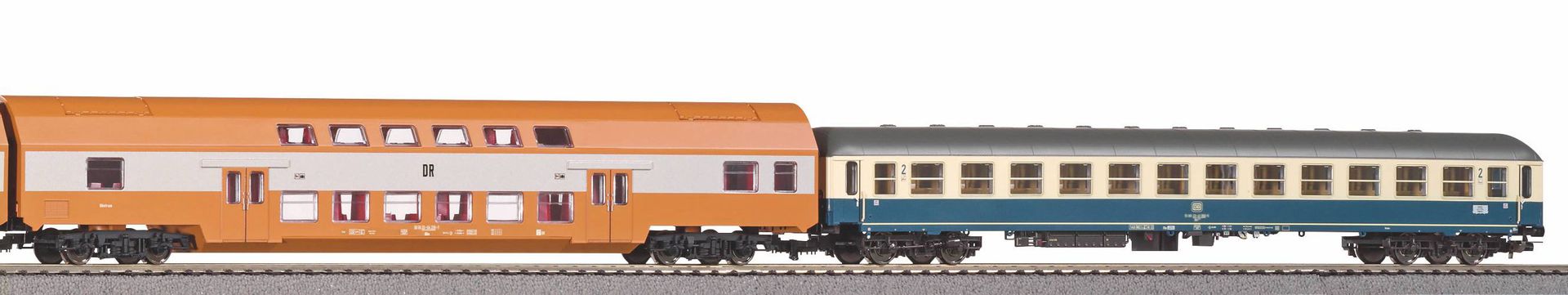 Piko 58148 - Zugset 'TOFT 2024' mit BR 140 und Personenzug, DB, DR, Ep.IV, AC-Sound