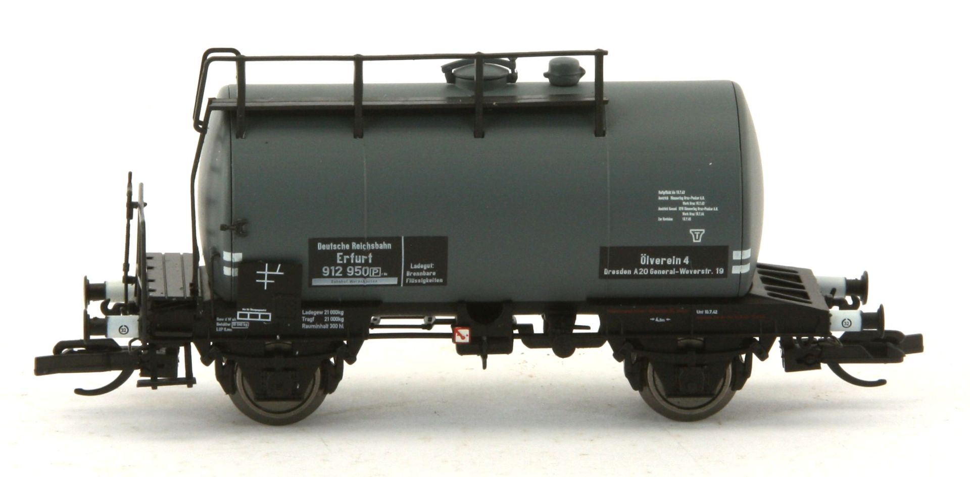 Saxonia 120081 - 3er Set Kesselwagen 'Deutz', DRG, Ep.II 'Ölverein 4'
