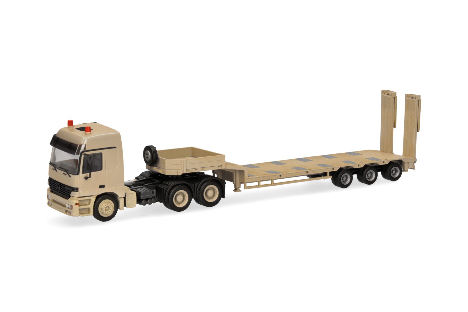 Herpa 747271 - Mercedes-Benz Actros L (96) MP1 Tieflade-Sattelzug "Belgische Armee", sandbeige (Belgien) Herpa 747271 - Mercedes-Benz Actros L (96) MP1 Tieflade-Sattelzug "Belgische Armee", sandbeige (Belgien)