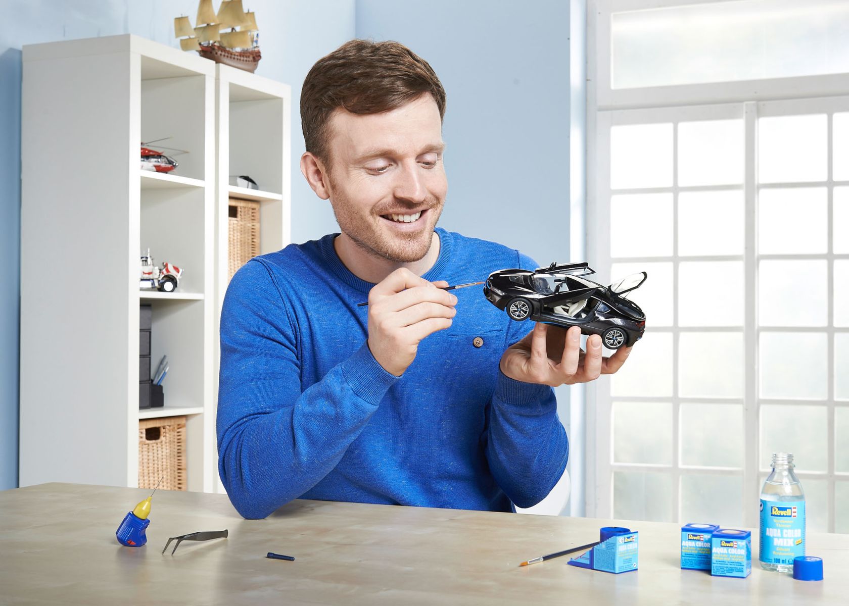 Revell 07008 - BMW i8