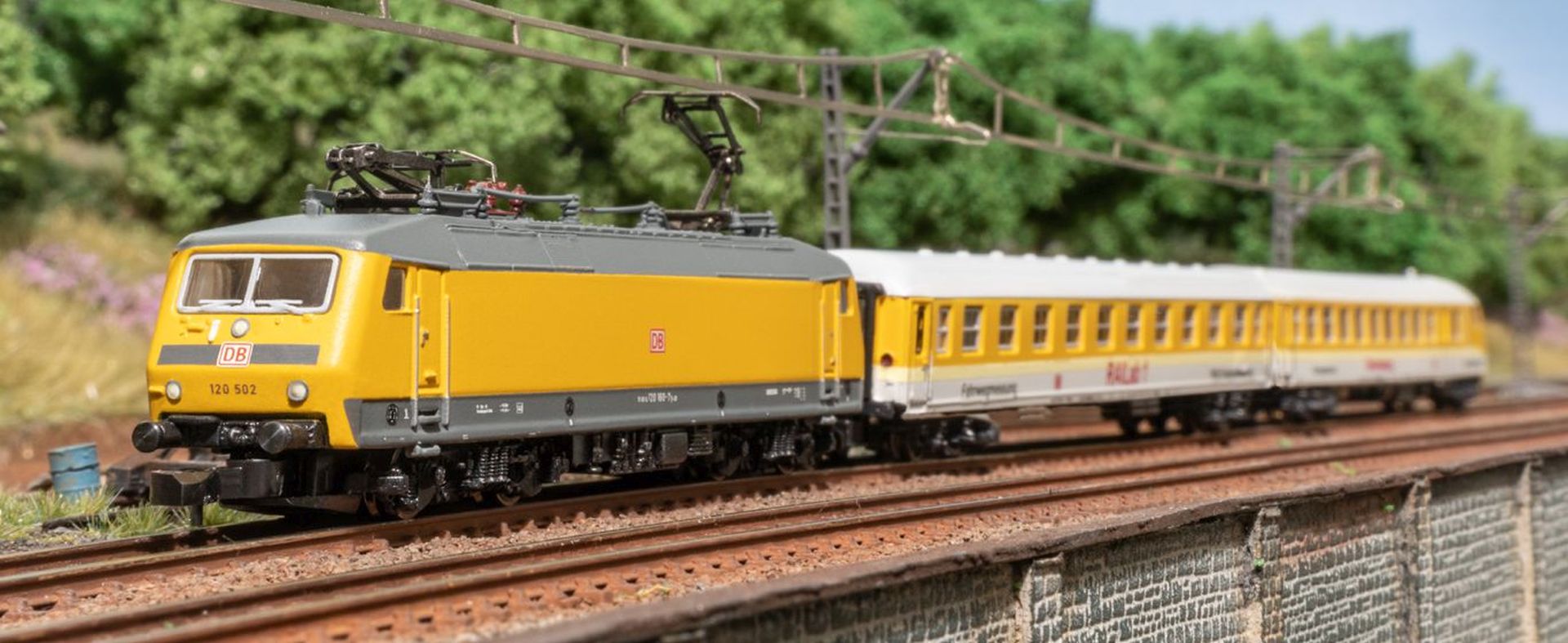 Märklin 81528 - Zugset mit BR 120, Messwagen und Steuerwagen, DBAG, DB-Netz, Ep.VI
